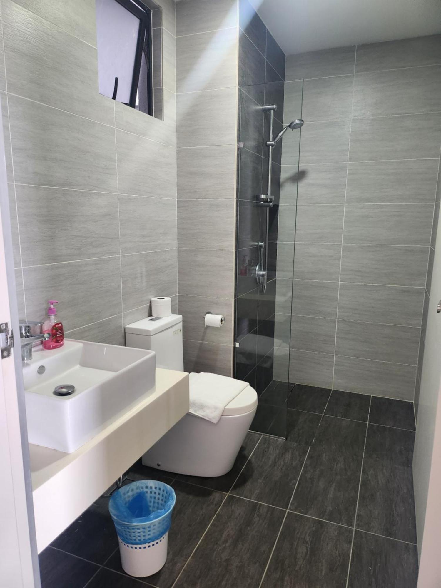 Trion Grand Service At Kl Apartment *